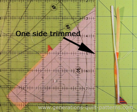 Flying Kite Quilt block: Download FREE paper piecing pattern, 2 sizes