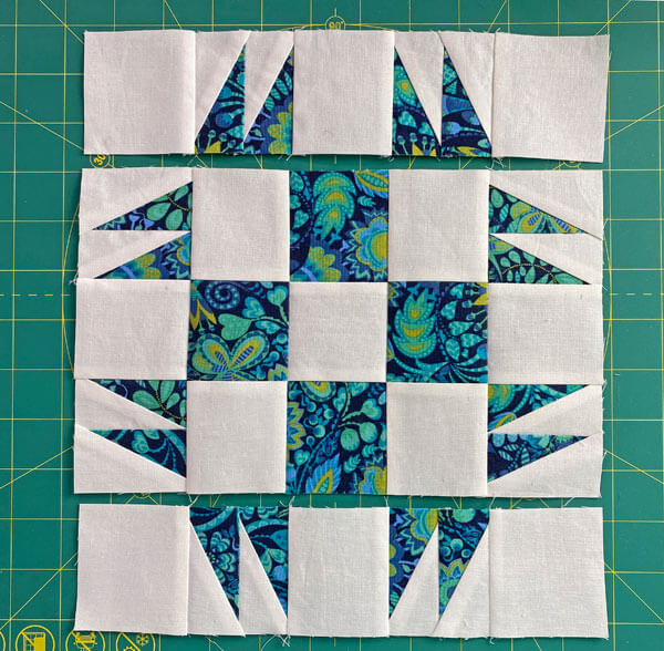 Pigeon Toes Quilt Block Tutorial in 4 Sizes: 10